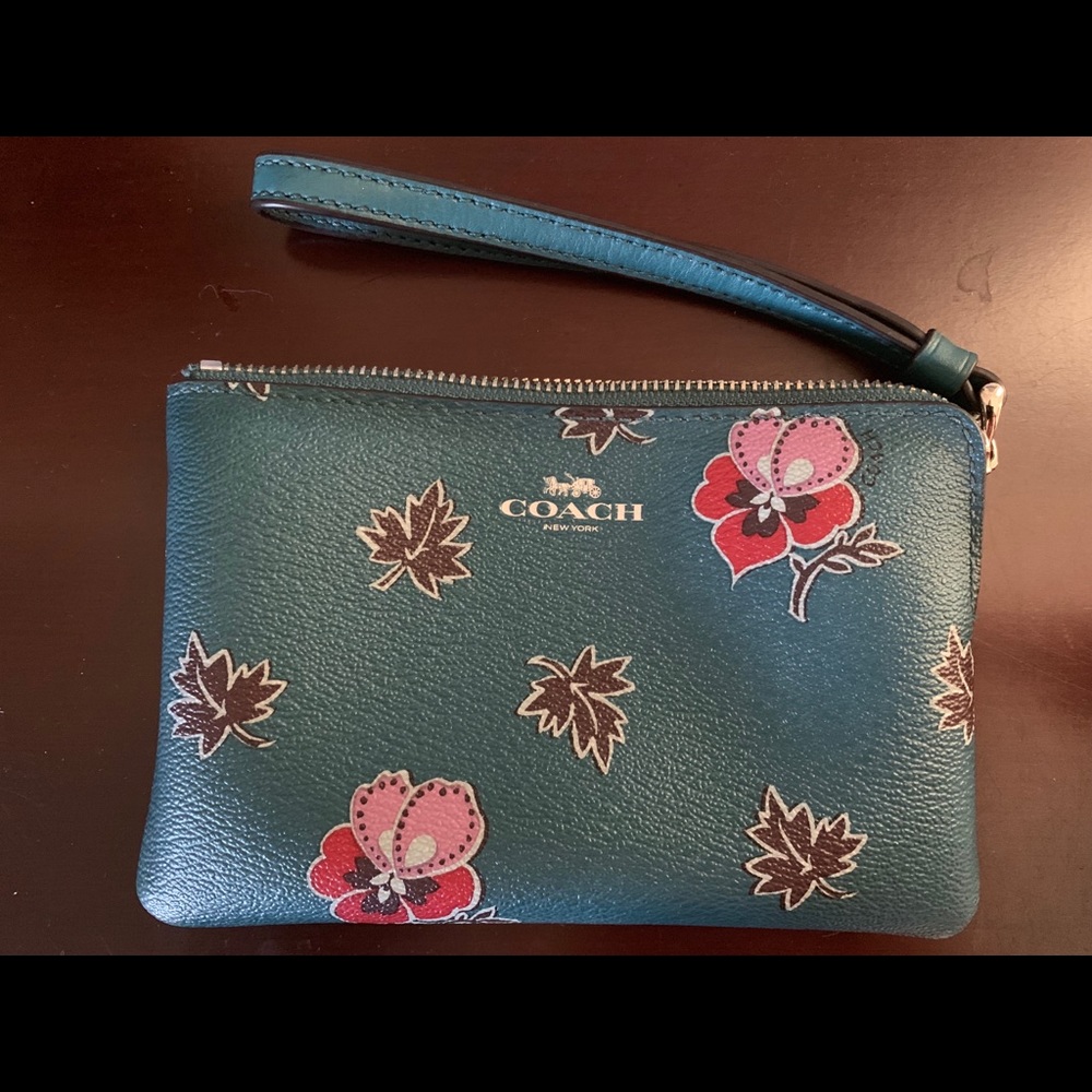 Coach Wristlet—NEW!